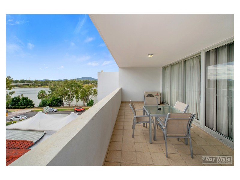 302/102-108 Victoria Parade, Rockhampton City QLD 4700
