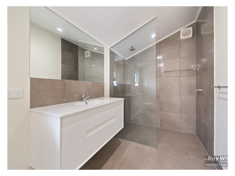 6 Pearson Street, West Rockhampton QLD 4700