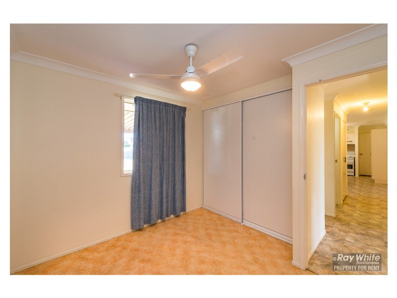 16 Gleeson Close, Gracemere QLD 4702