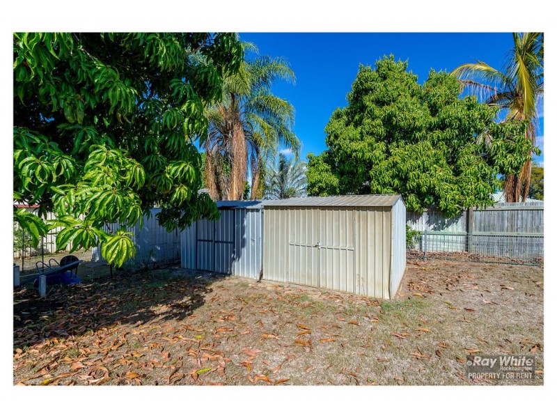 16 Gleeson Close, Gracemere QLD 4702