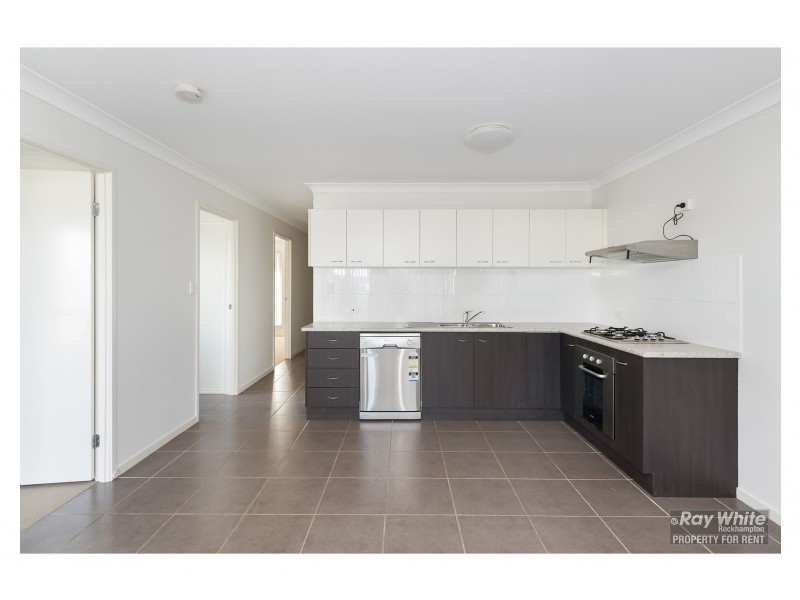 2 Tippett Crescent, Gracemere QLD 4702