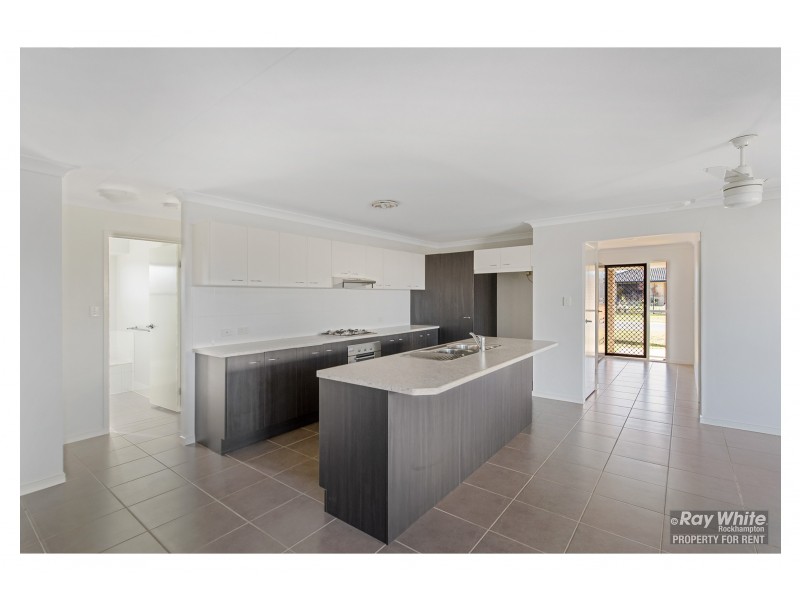 2 Tippett Crescent, Gracemere QLD 4702
