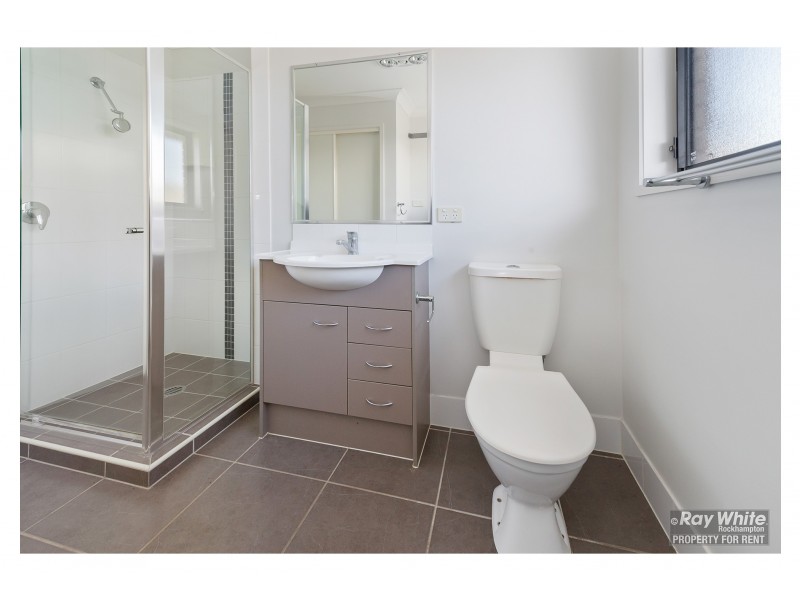2 Tippett Crescent, Gracemere QLD 4702