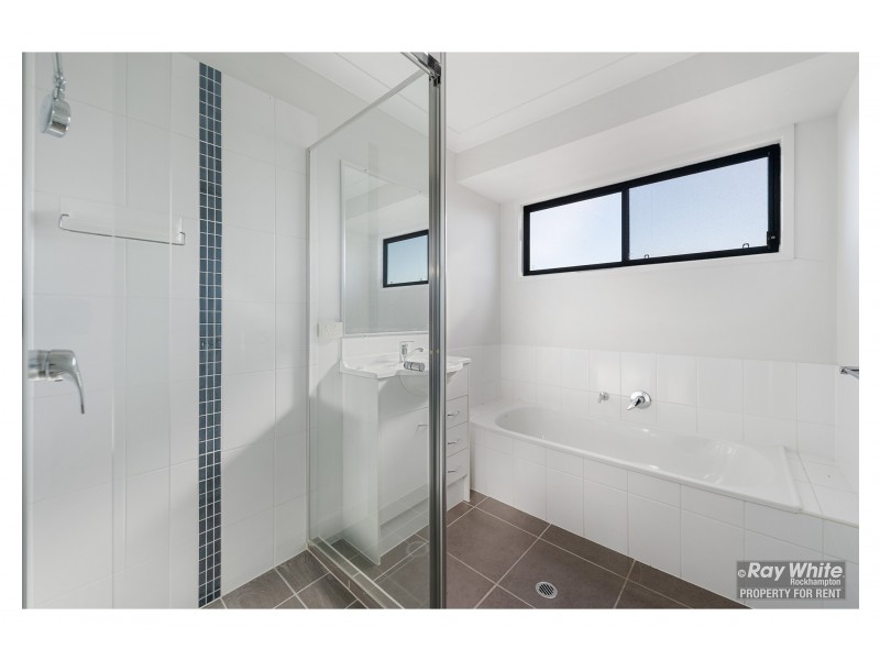 2 Tippett Crescent, Gracemere QLD 4702