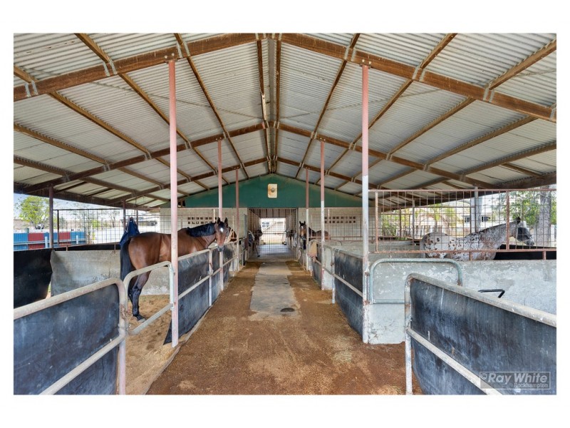 217 Lakes Creek Road, Berserker QLD 4701