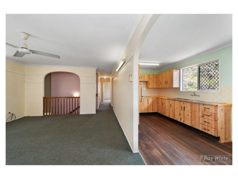 217 Lakes Creek Road, Berserker QLD 4701