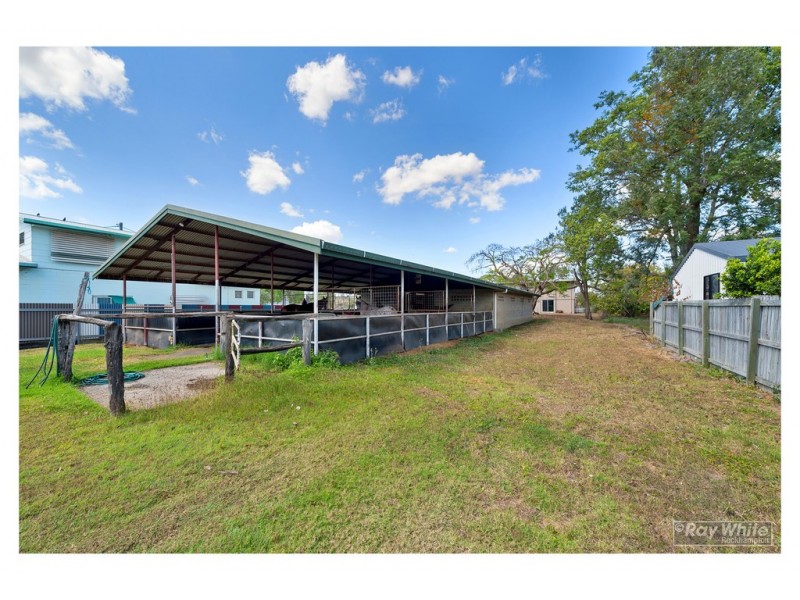 217 Lakes Creek Road, Berserker QLD 4701