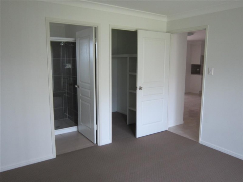 11 Rahima Court, Gracemere QLD 4702