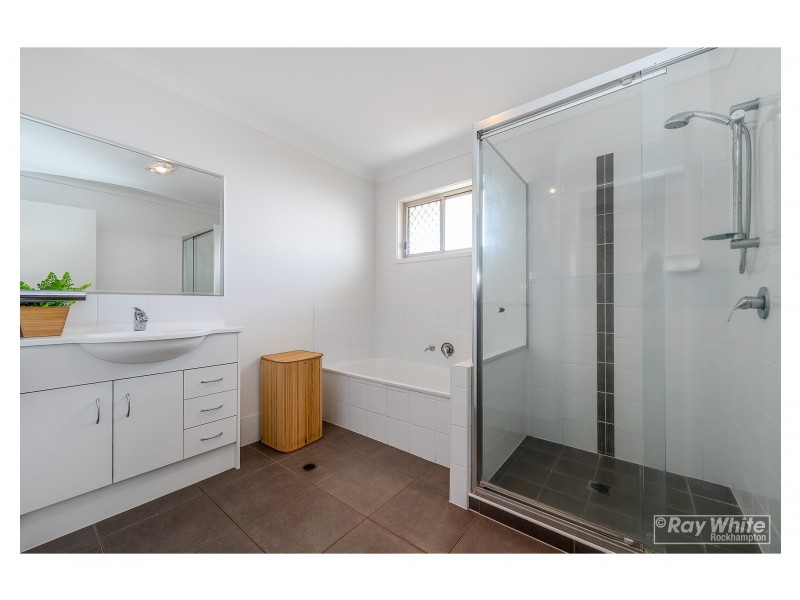 12 Premier Court, Gracemere QLD 4702
