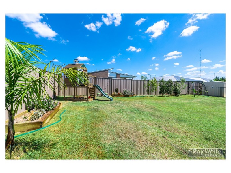 12 Premier Court, Gracemere QLD 4702