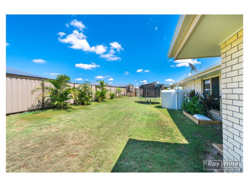 12 Premier Court, Gracemere QLD 4702