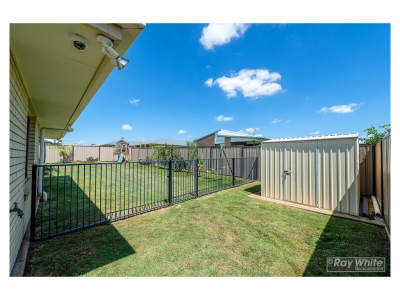 12 Premier Court, Gracemere QLD 4702