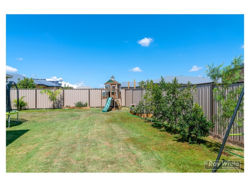 12 Premier Court, Gracemere QLD 4702