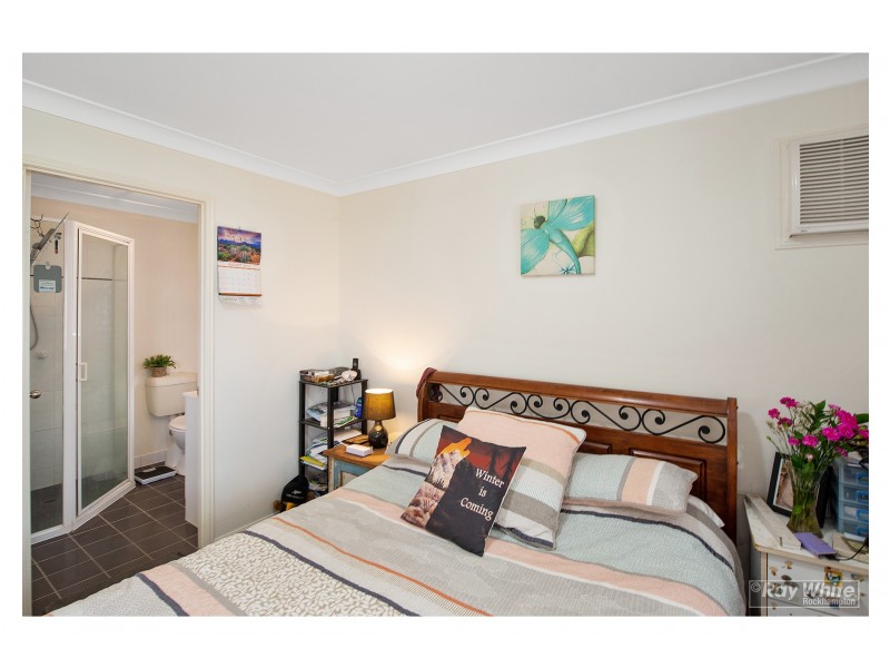 13 Riley Drive, Gracemere QLD 4702