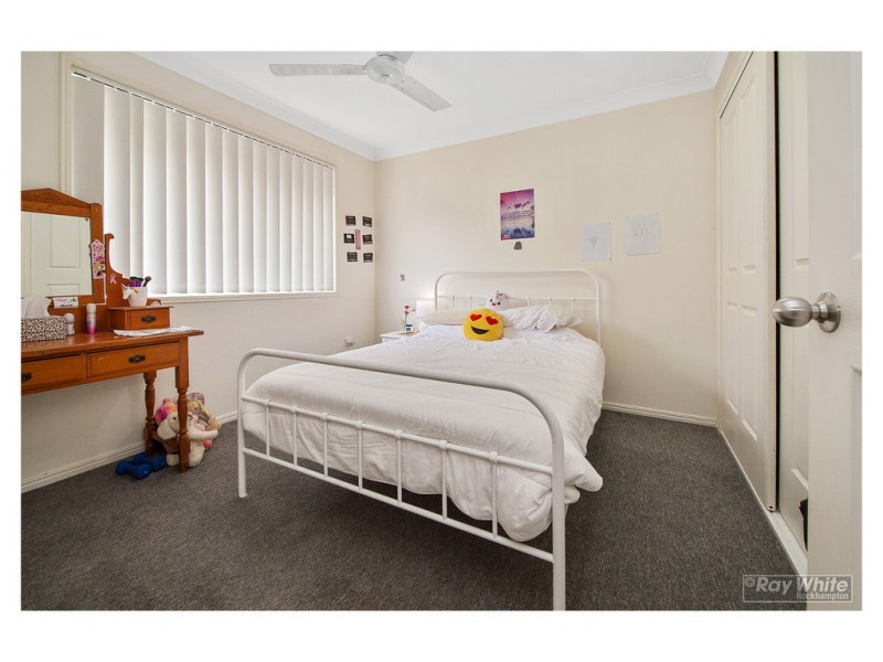 13 Riley Drive, Gracemere QLD 4702