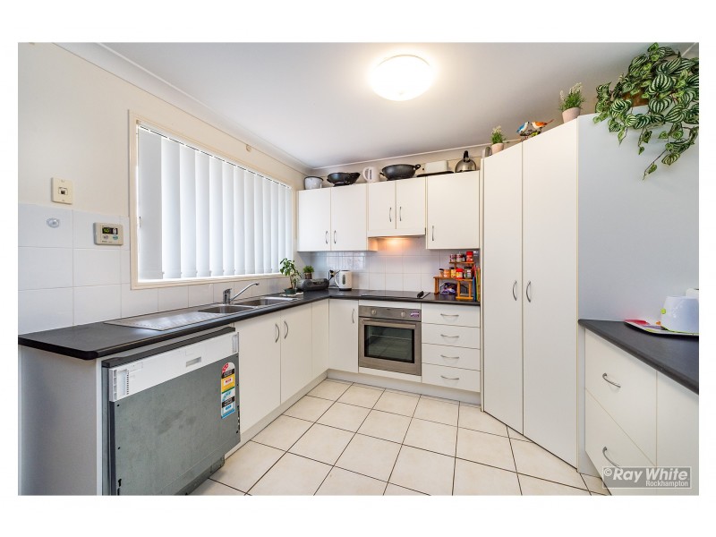 13 Riley Drive, Gracemere QLD 4702