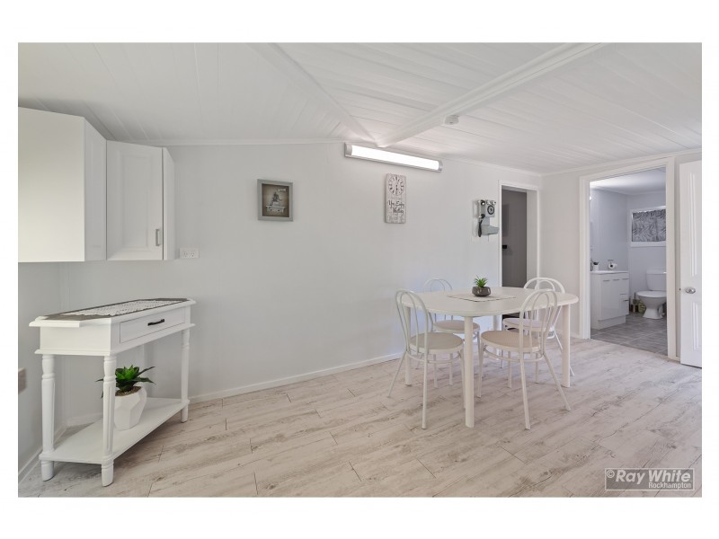 62 Hall Street, Mount Morgan QLD 4714