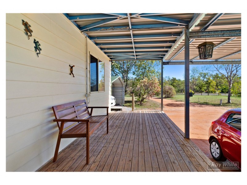 5 Huff Street, Gracemere QLD 4702