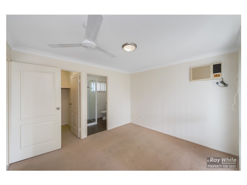 22 Seonaid Place, Gracemere QLD 4702