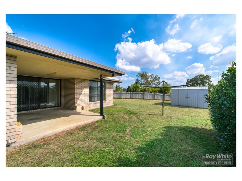 22 Seonaid Place, Gracemere QLD 4702