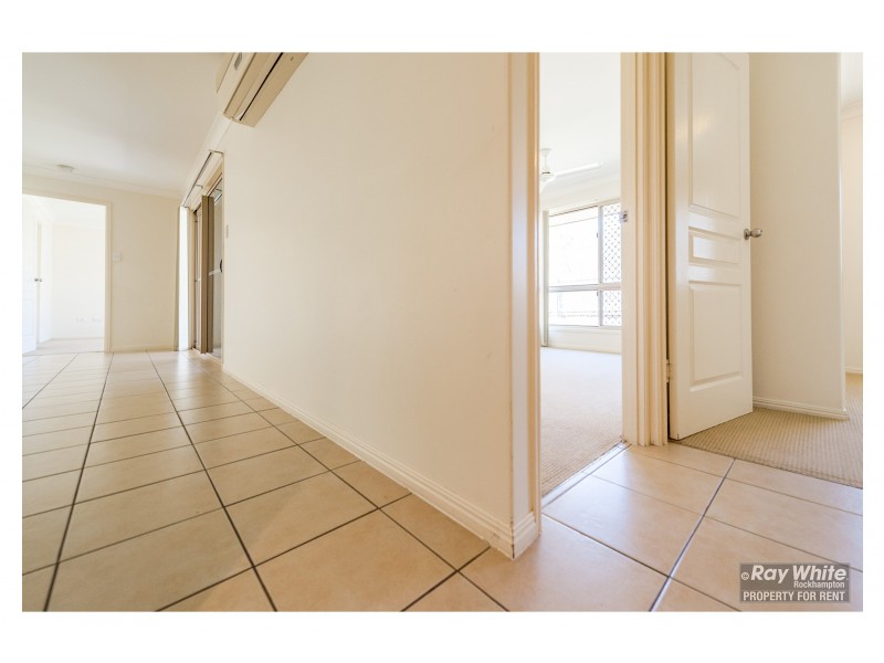 29 Seonaid Place, Gracemere QLD 4702
