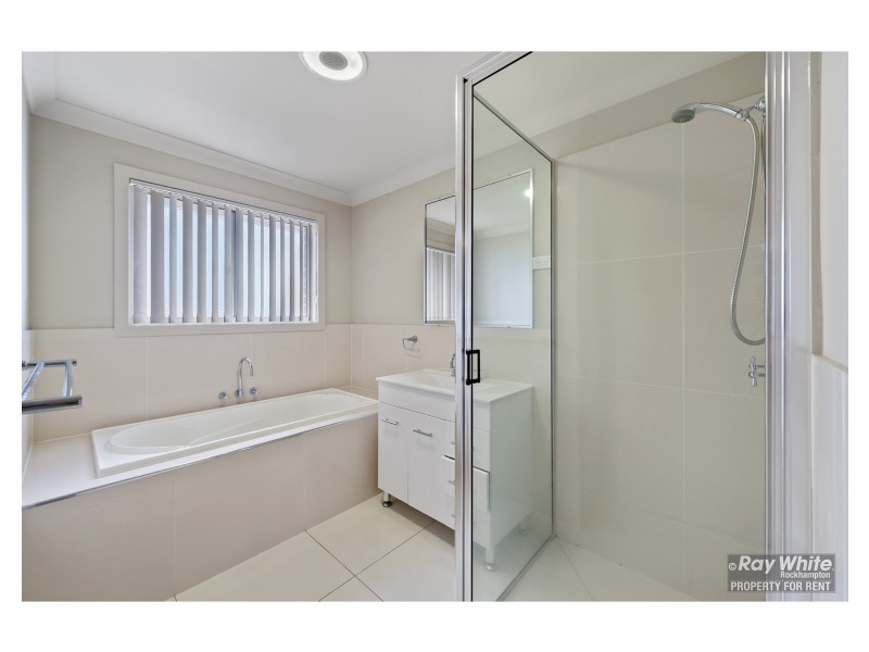 13 Tawarra Crescent, Gracemere QLD 4702