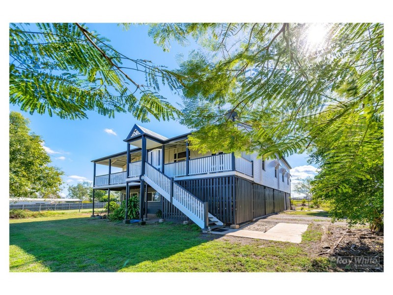 128 Lucas Street, Gracemere QLD 4702