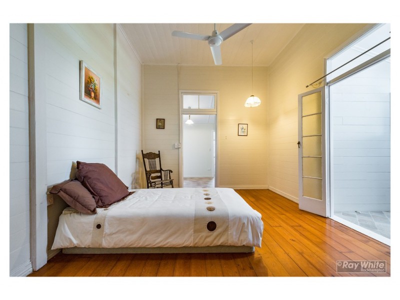 128 Lucas Street, Gracemere QLD 4702