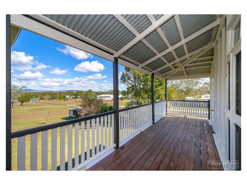 128 Lucas Street, Gracemere QLD 4702