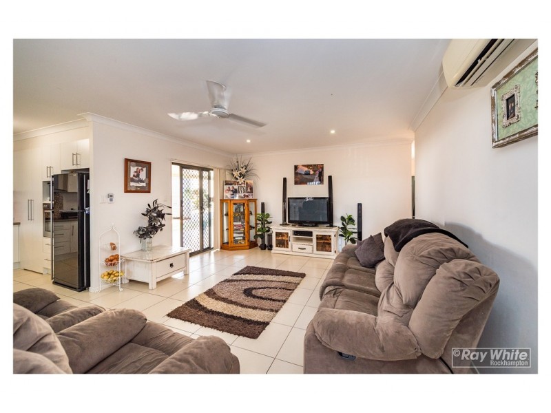 25 Tawarra Crescent, Gracemere QLD 4702