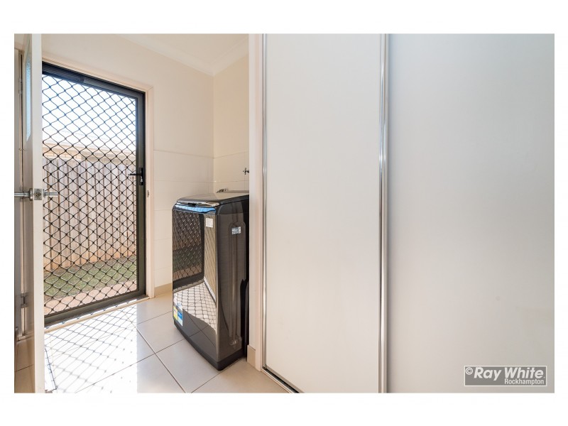 25 Tawarra Crescent, Gracemere QLD 4702