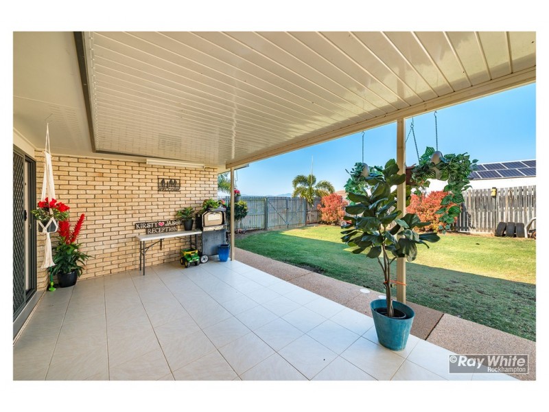 25 Tawarra Crescent, Gracemere QLD 4702