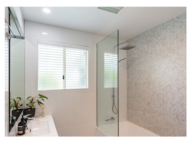 68 Carara Drive, Kawana QLD 4701
