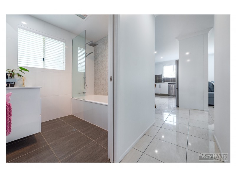 68 Carara Drive, Kawana QLD 4701