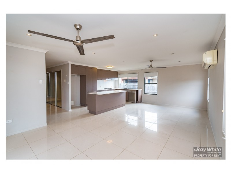 5 Maree Crescent, Gracemere QLD 4702