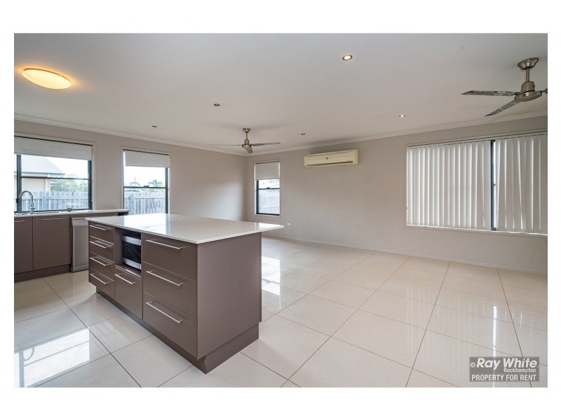 5 Maree Crescent, Gracemere QLD 4702
