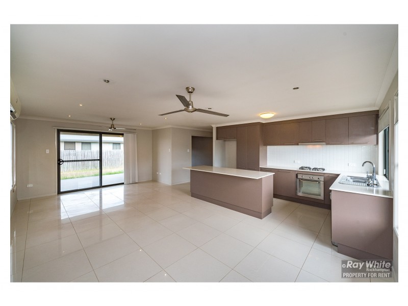 5 Maree Crescent, Gracemere QLD 4702