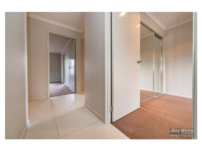 5 Maree Crescent, Gracemere QLD 4702