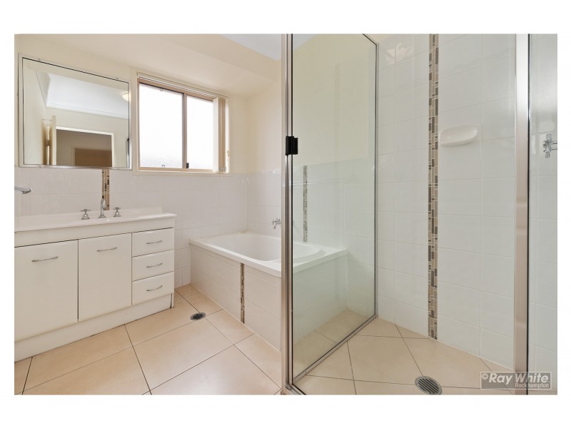 20 Jamie Crescent, Gracemere QLD 4702