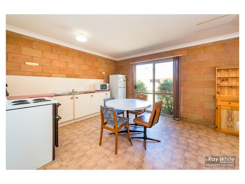2/7 Johnson Road, Gracemere QLD 4702