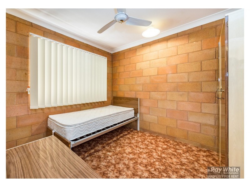 2/7 Johnson Road, Gracemere QLD 4702
