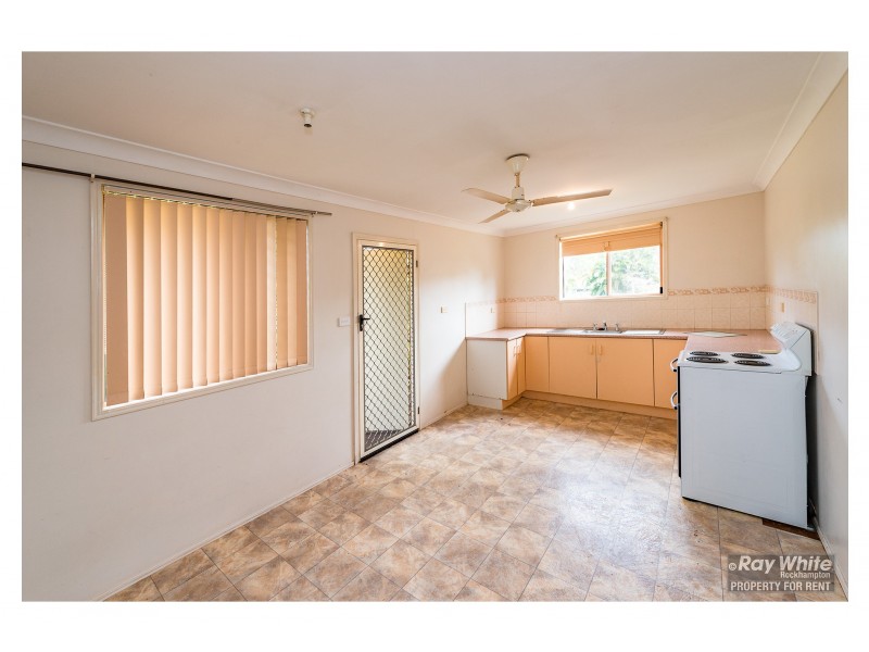 10 Schirmer Close, Gracemere QLD 4702
