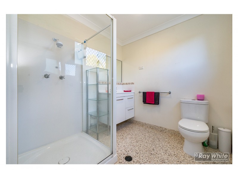 160 Newells Road, The Caves QLD 4702