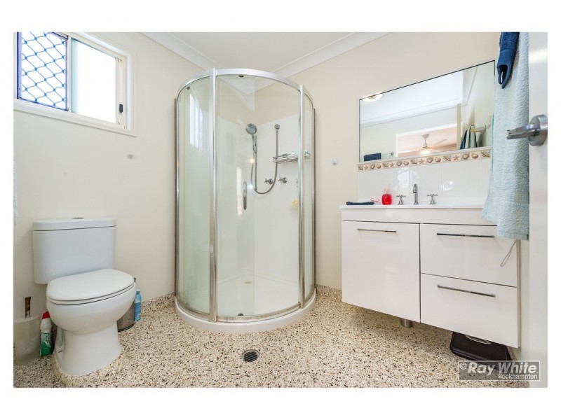 160 Newells Road, The Caves QLD 4702