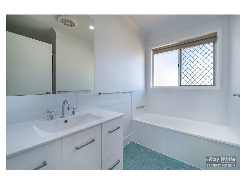 22 Pillich Street, Kawana QLD 4701