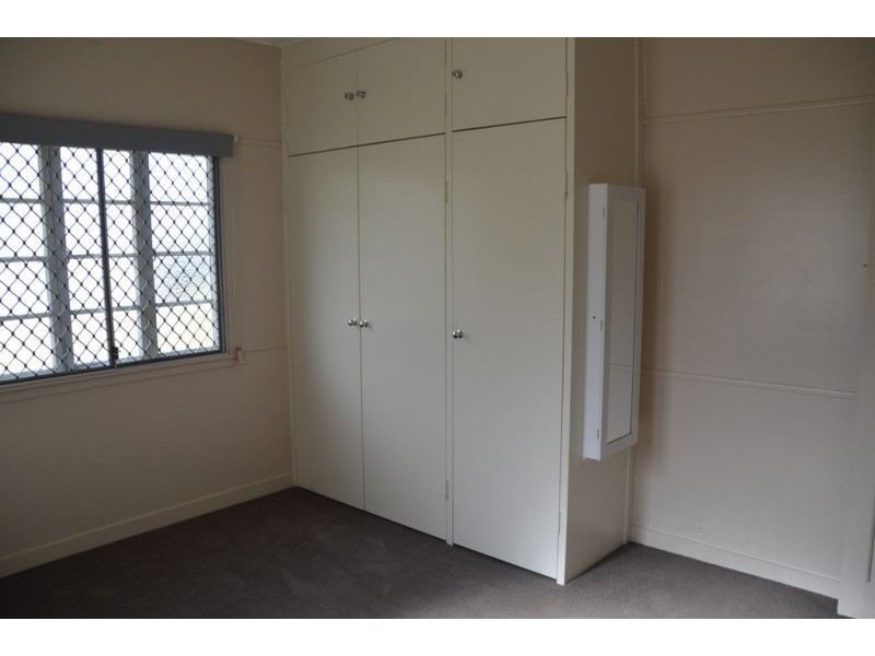 1 Macgregor Street, The Range QLD 4700