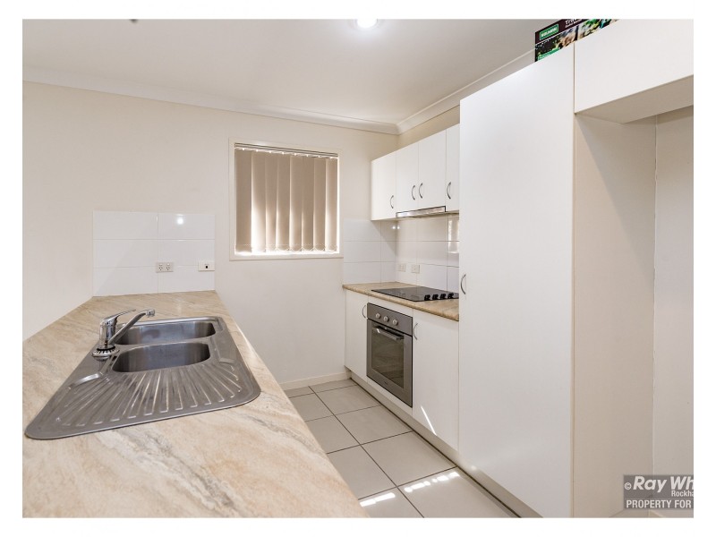 9 Angela Court, Gracemere QLD 4702