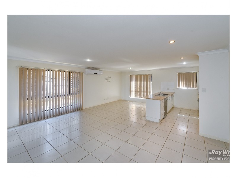 9 Angela Court, Gracemere QLD 4702