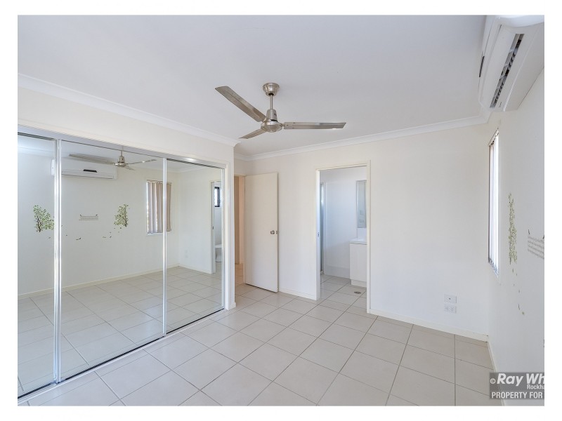 9 Angela Court, Gracemere QLD 4702