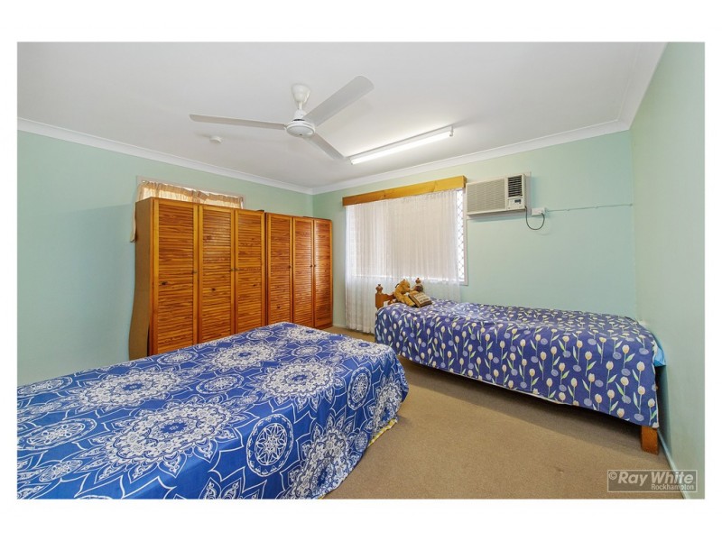 327 Warnock Street, Koongal QLD 4701